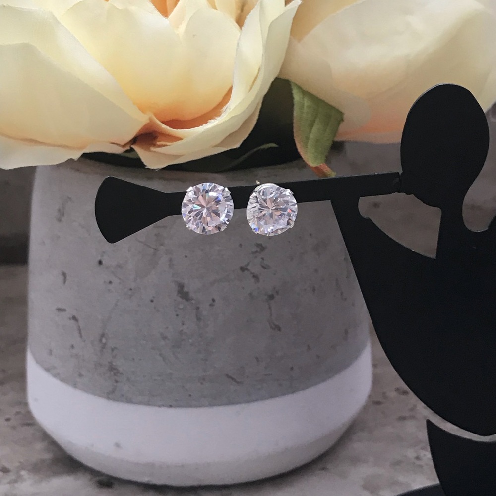 Round CZ Stud Earrings 9mm